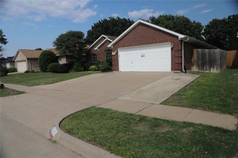 6111 Brandy Wood Trail Arlington TX 76018