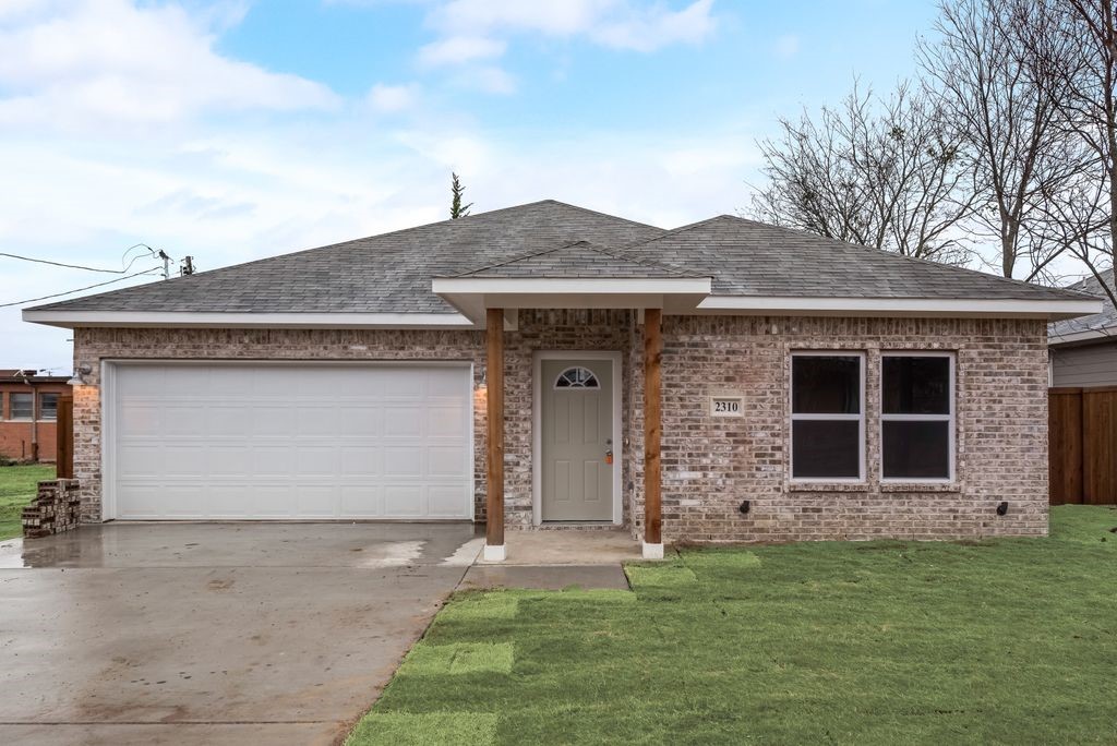 2310 Gibbons Street Greenville TX 75401