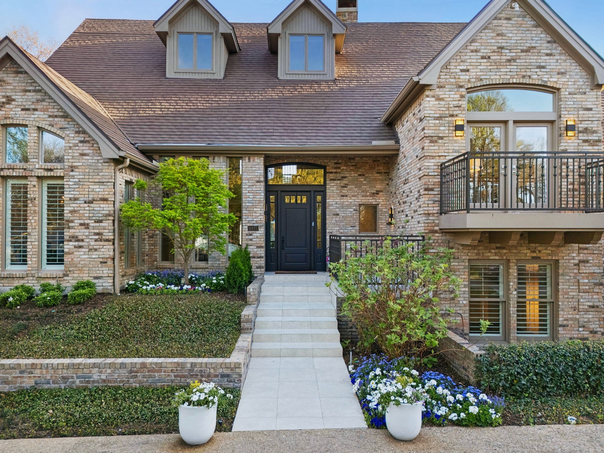 6415 Forestshire Drive Dallas TX 75230