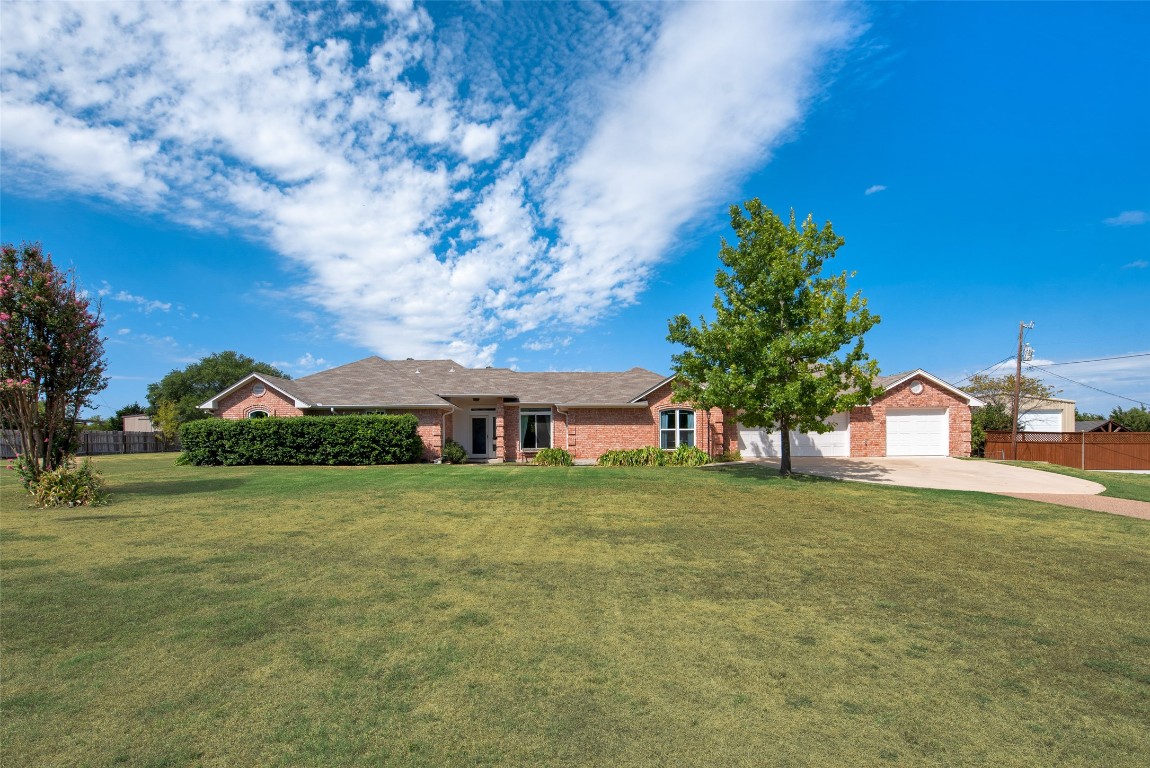 5061 Hidden Lake Trail Midlothian TX 76065