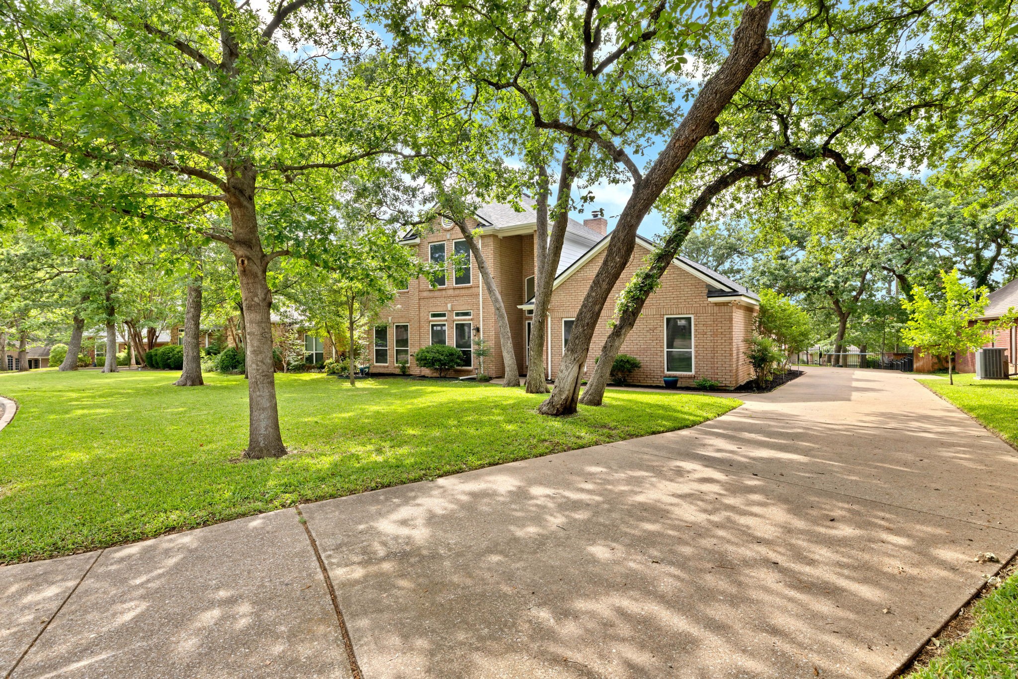814 Red Oak Drive Mansfield TX 76063