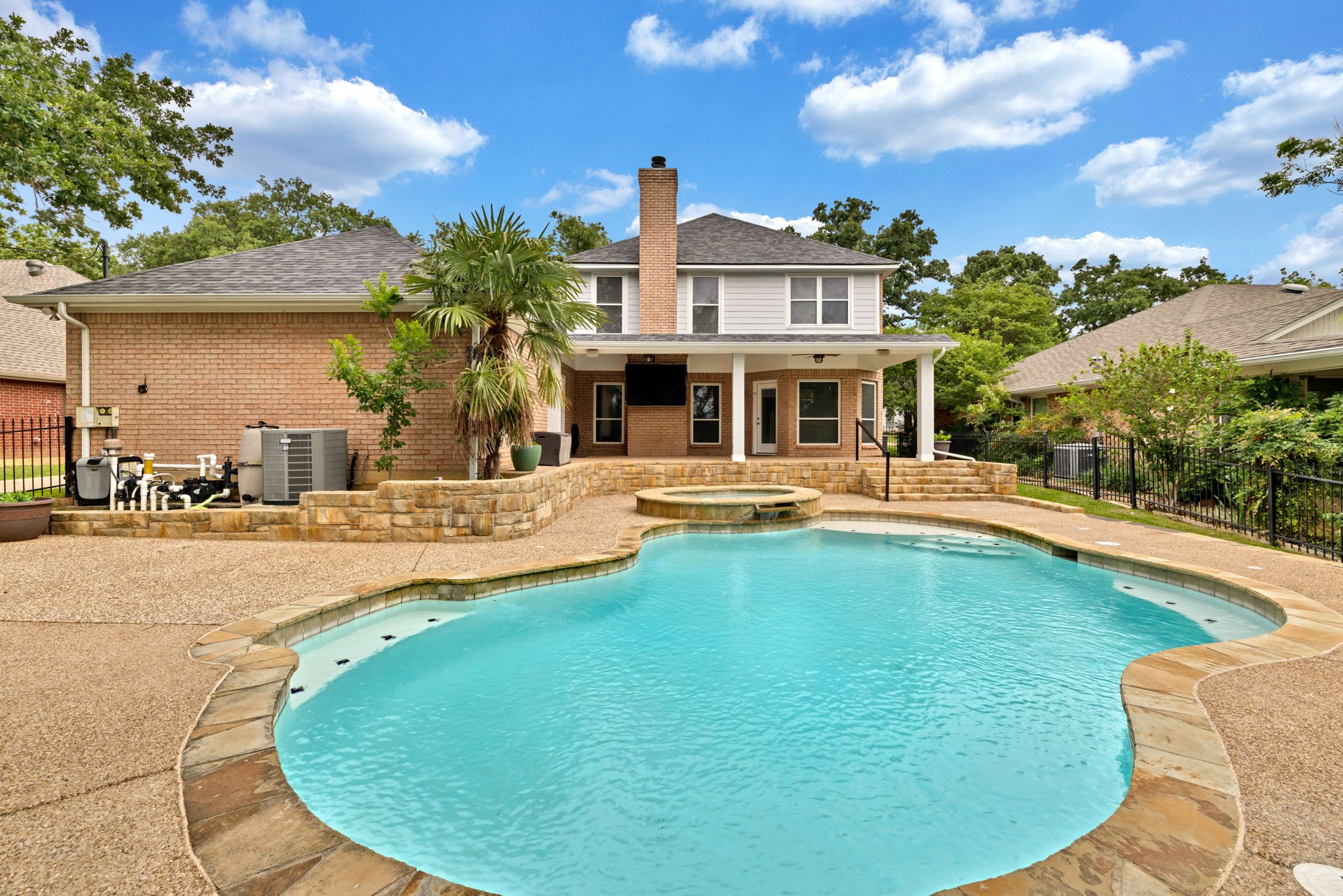 814 Red Oak Drive Mansfield TX 76063