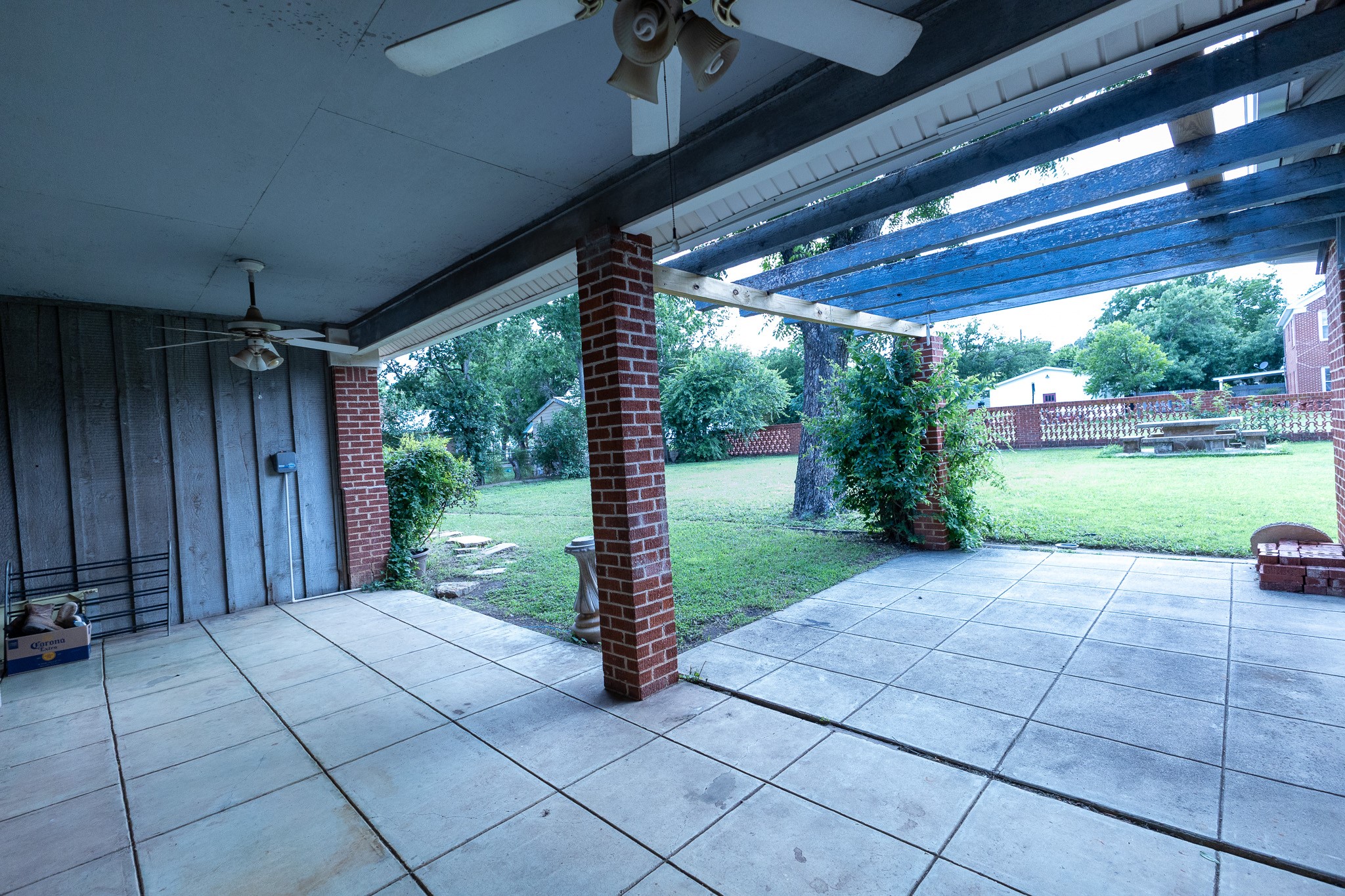 1001 W Walnut Street Coleman TX 76834