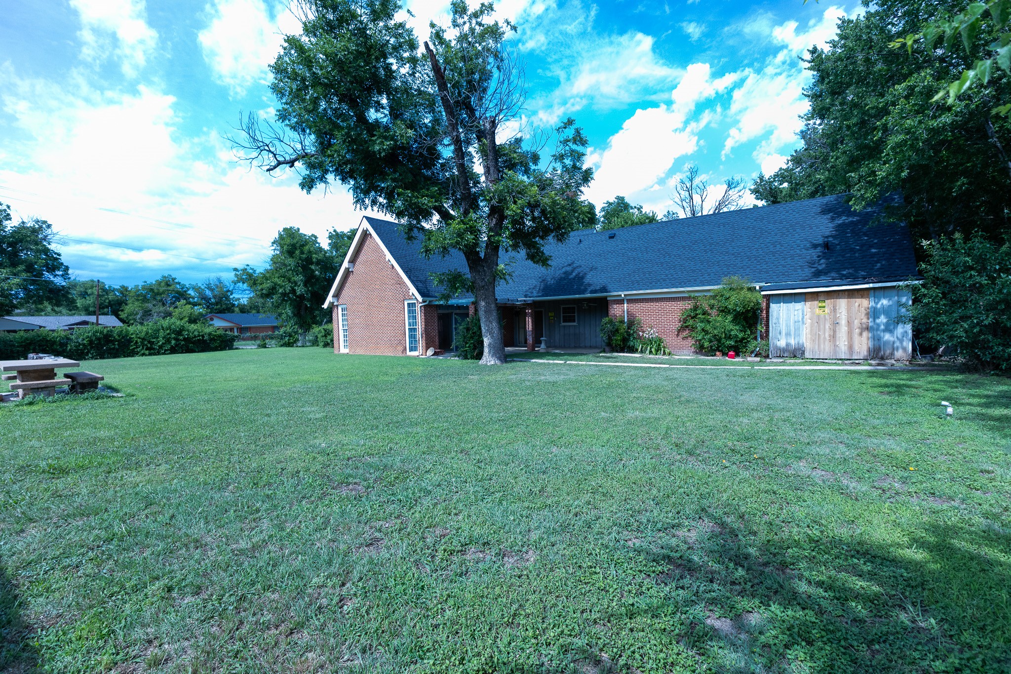 1001 W Walnut Street Coleman TX 76834