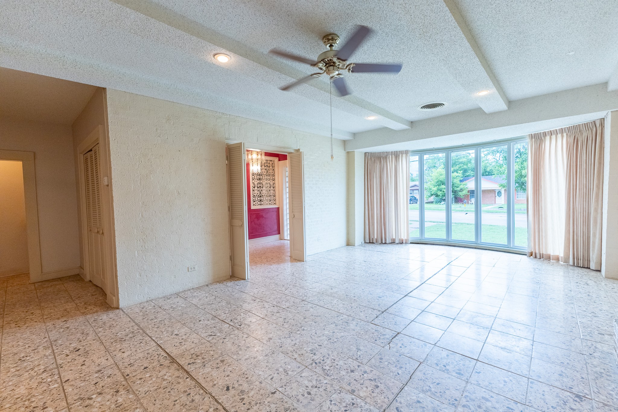 1001 W Walnut Street Coleman TX 76834