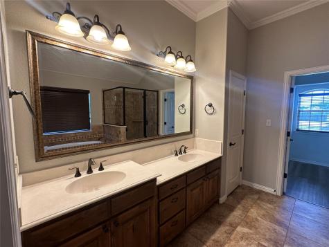 3004 Saunter Lane Granbury TX 76049