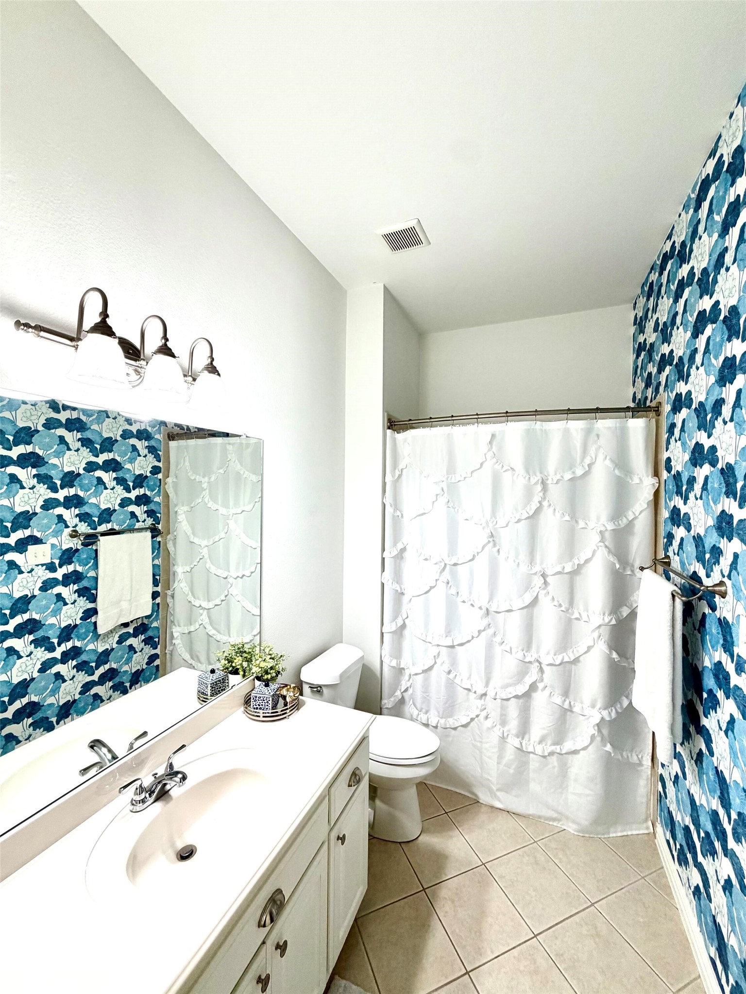 2911 Tracy Lynn Lane Sachse TX 75048