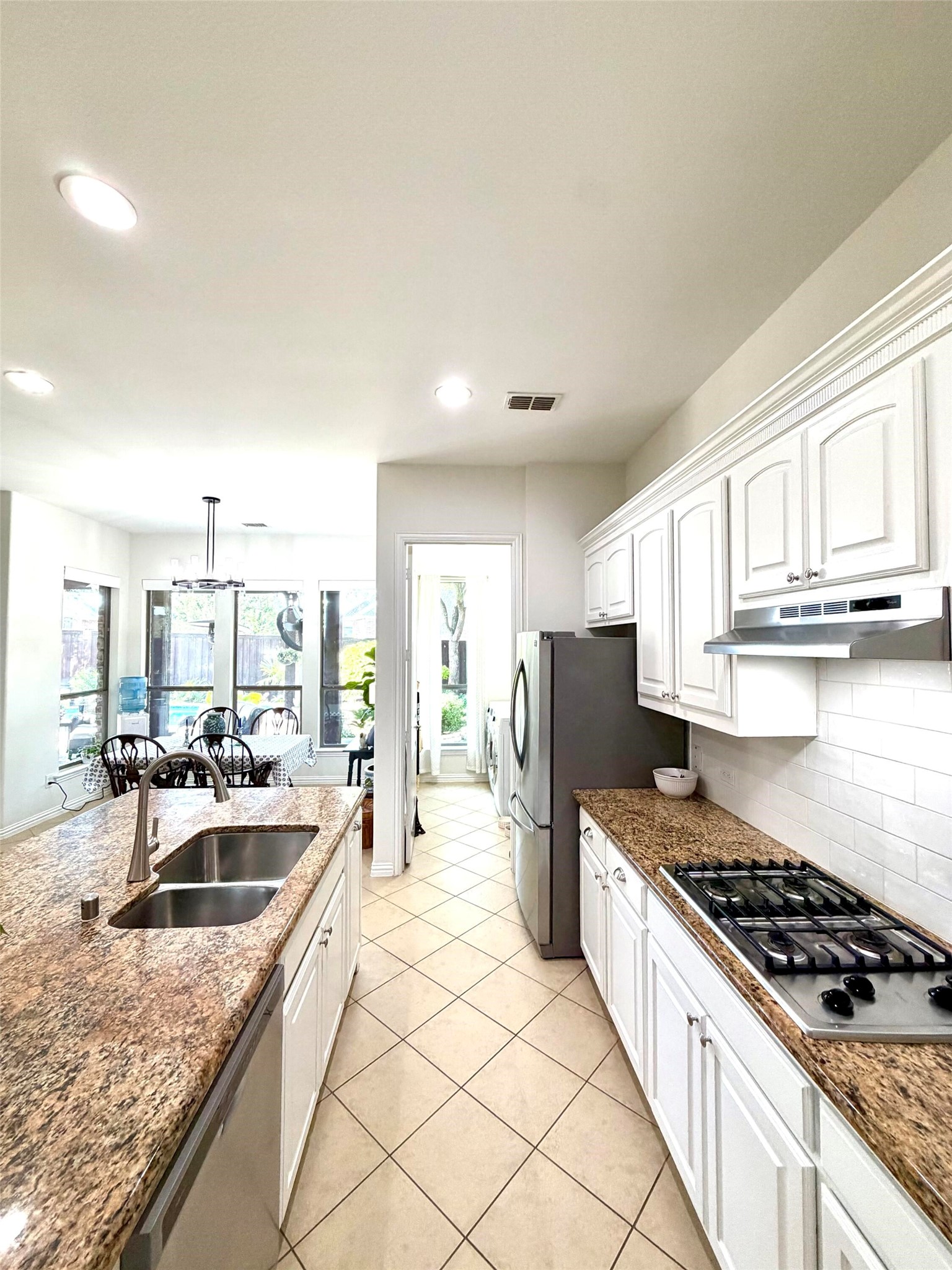 2911 Tracy Lynn Lane Sachse TX 75048
