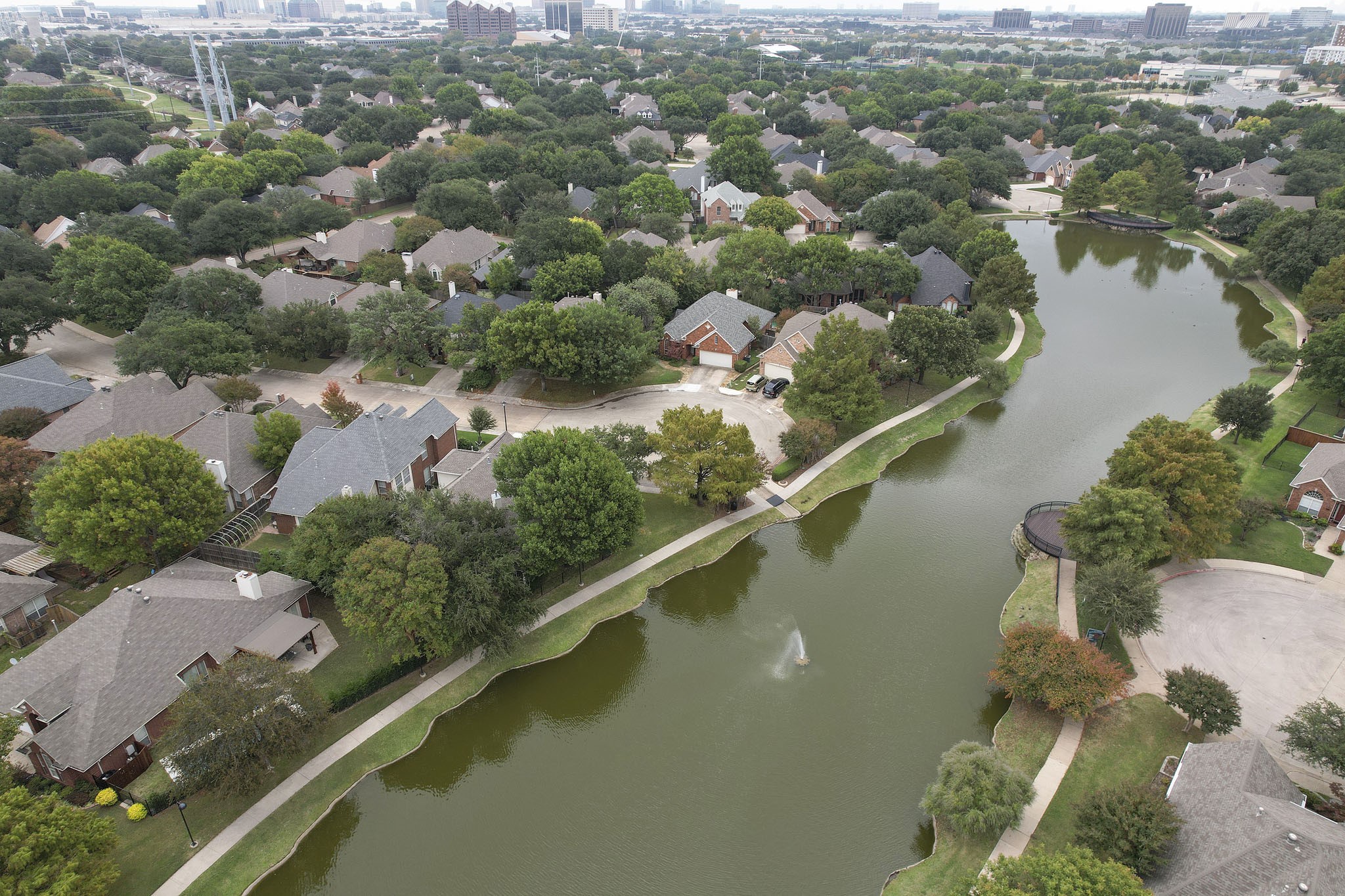 14592 Greenleaf Court Addison TX 75001