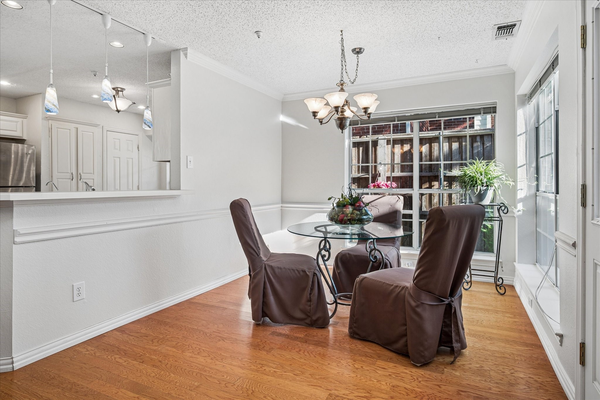 14592 Greenleaf Court Addison TX 75001