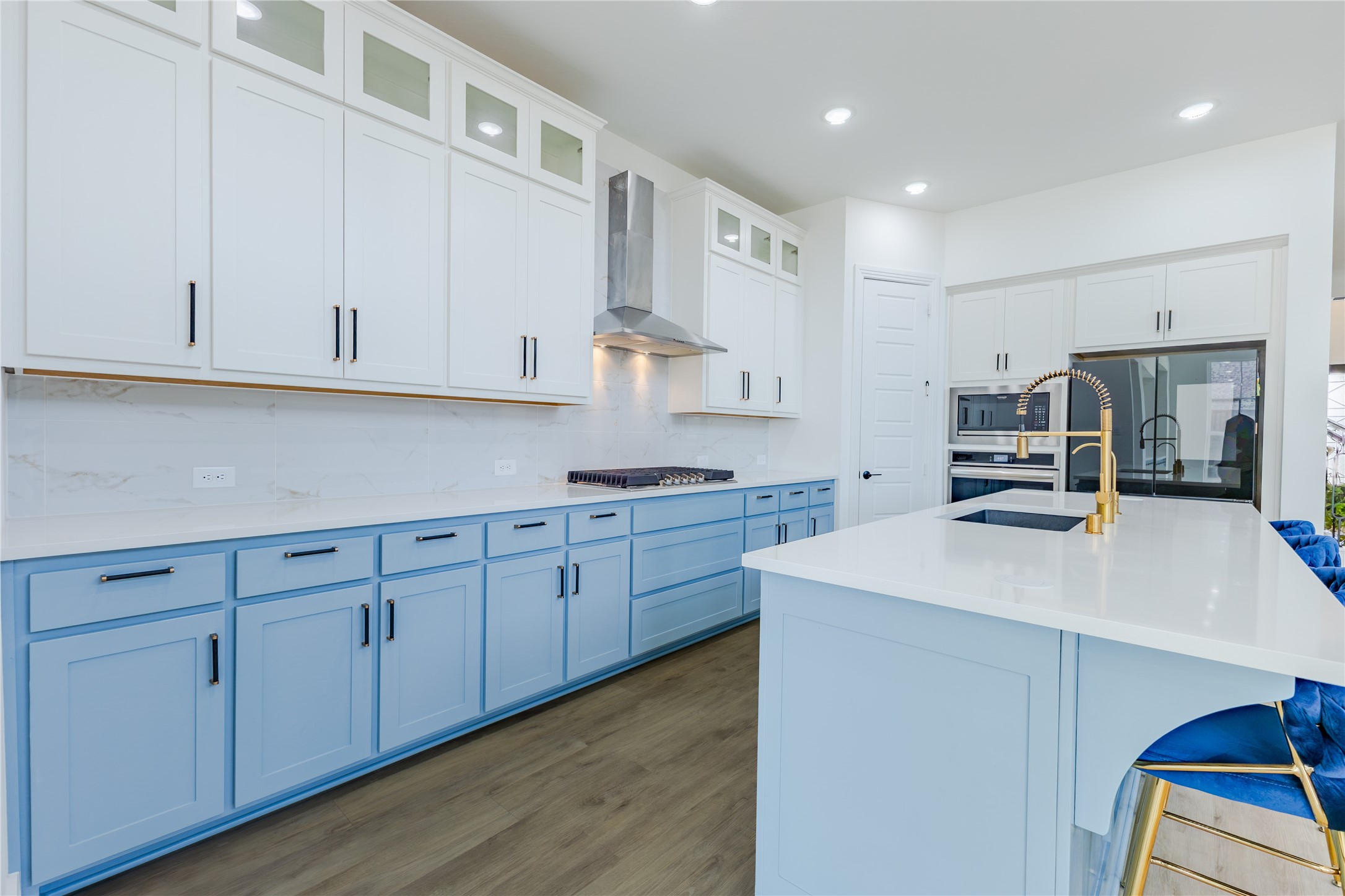 1708 Buttercup Avenue Aubrey TX 76227