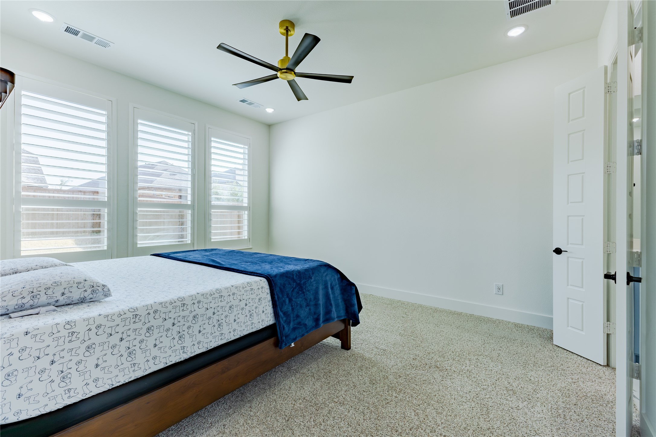 1708 Buttercup Avenue Aubrey TX 76227