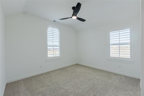 1708 Buttercup Avenue Aubrey TX 76227