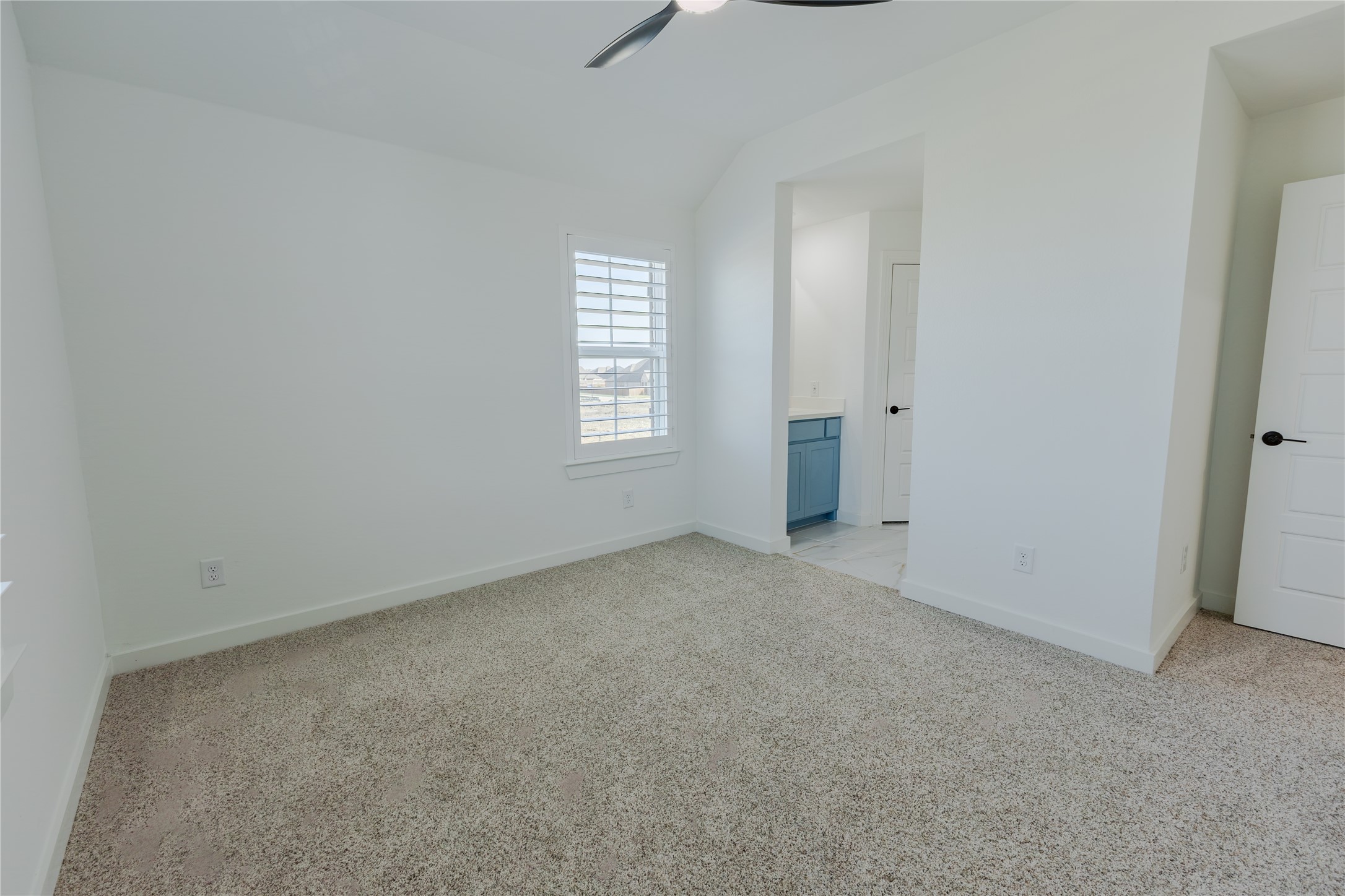 1708 Buttercup Avenue Aubrey TX 76227