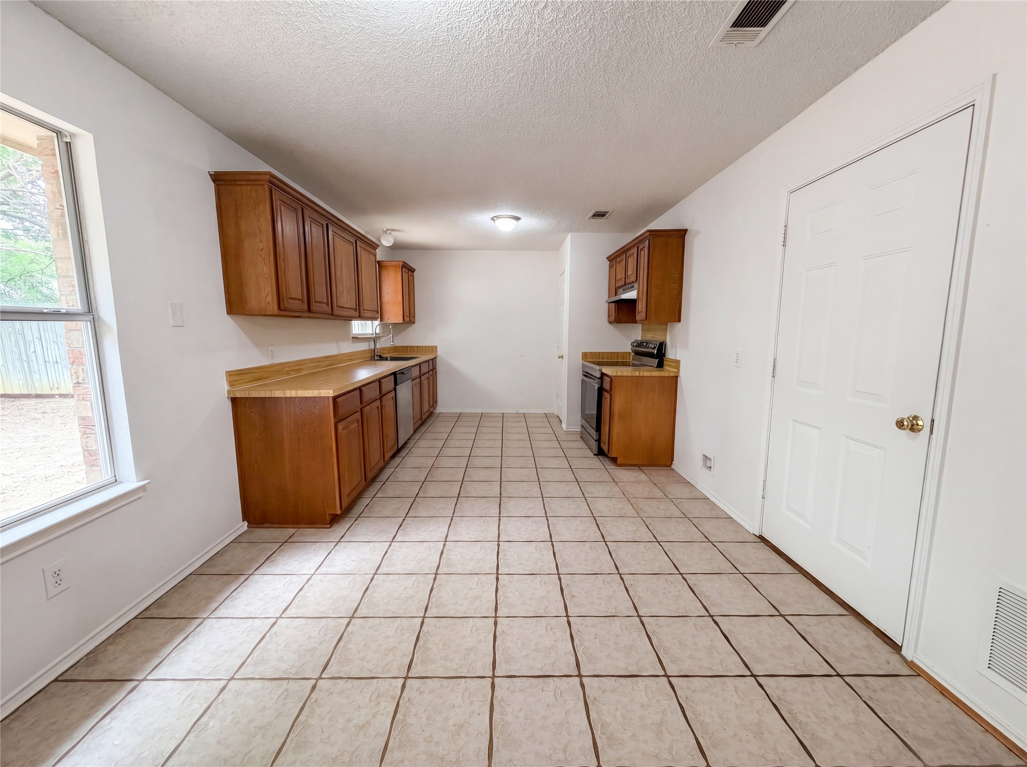 1233 Windy Meadows Drive Burleson TX 76028