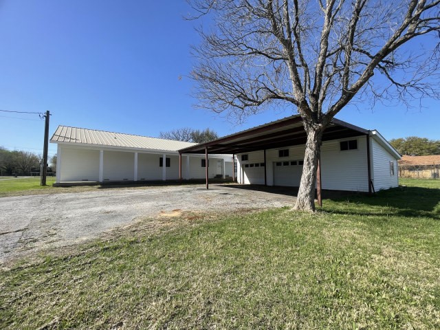 1411 Fox Lane Burleson TX 76028