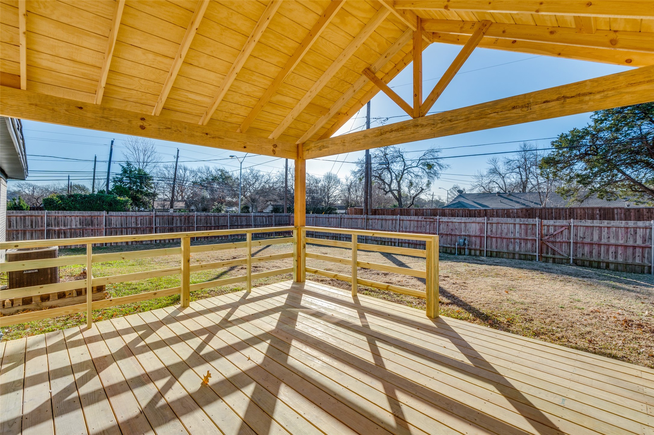 3072 Mark Twain Drive Farmers Branch TX 75234