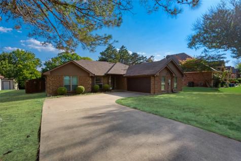 816 Woodridge Drive Desoto TX 75115