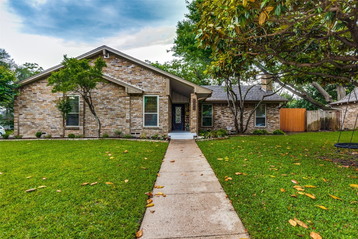9340 Seagrove Drive Dallas TX 75243