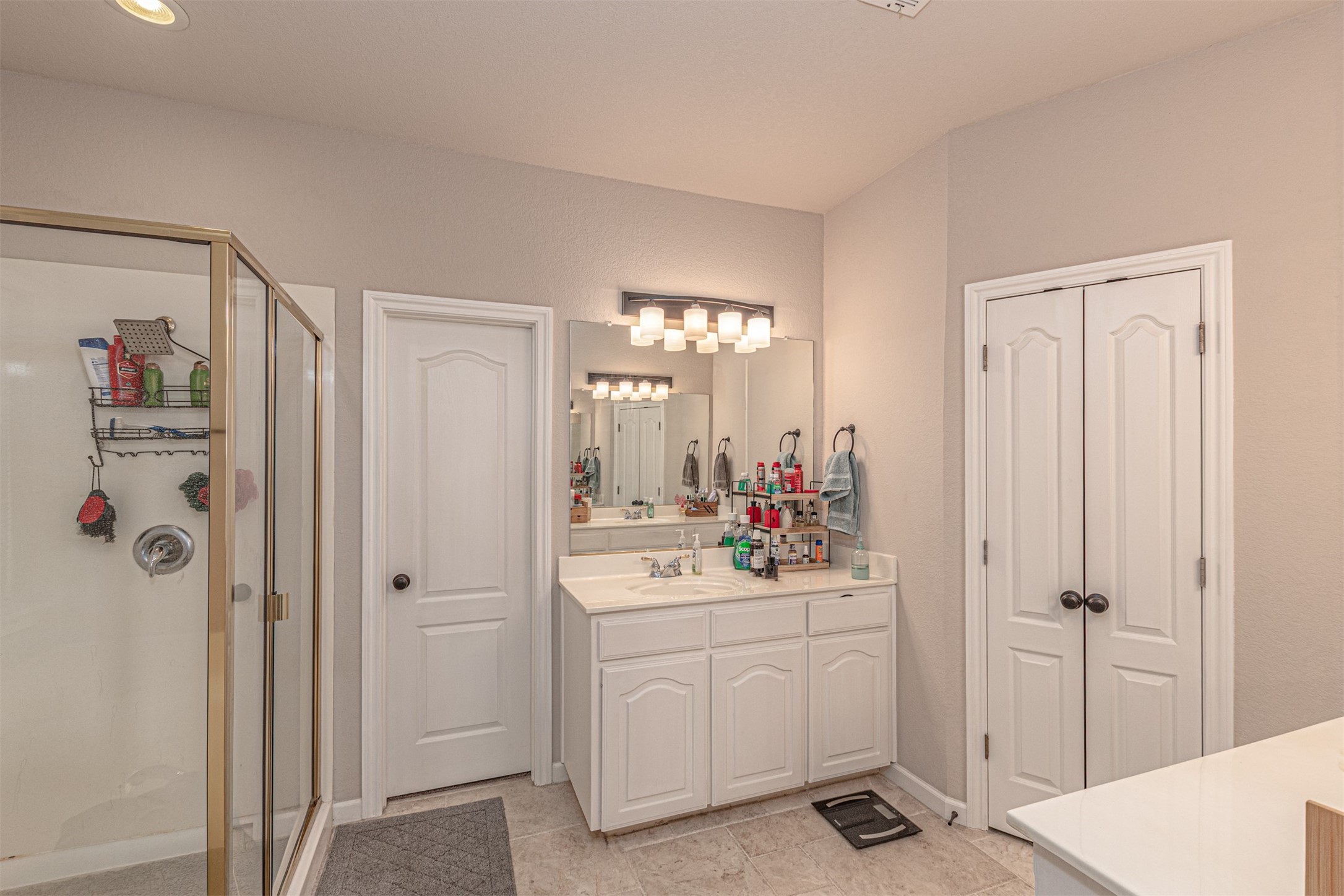 5724 Table Rock Drive Fort Worth TX 76131