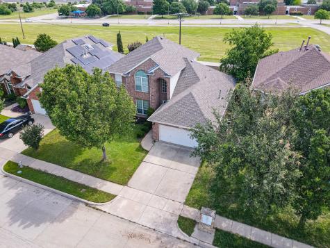 5724 Table Rock Drive Fort Worth TX 76131