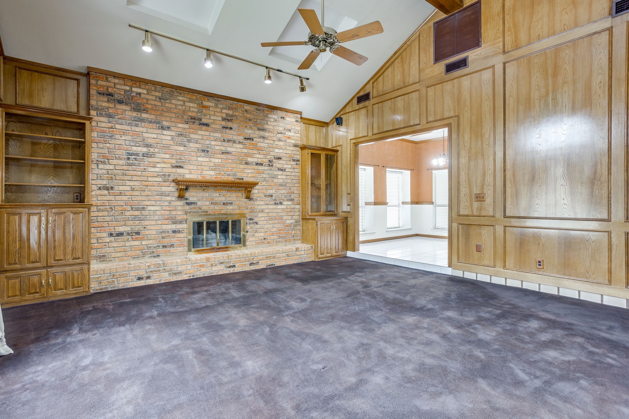 2317 Willow Oak Drive Irving TX 75060