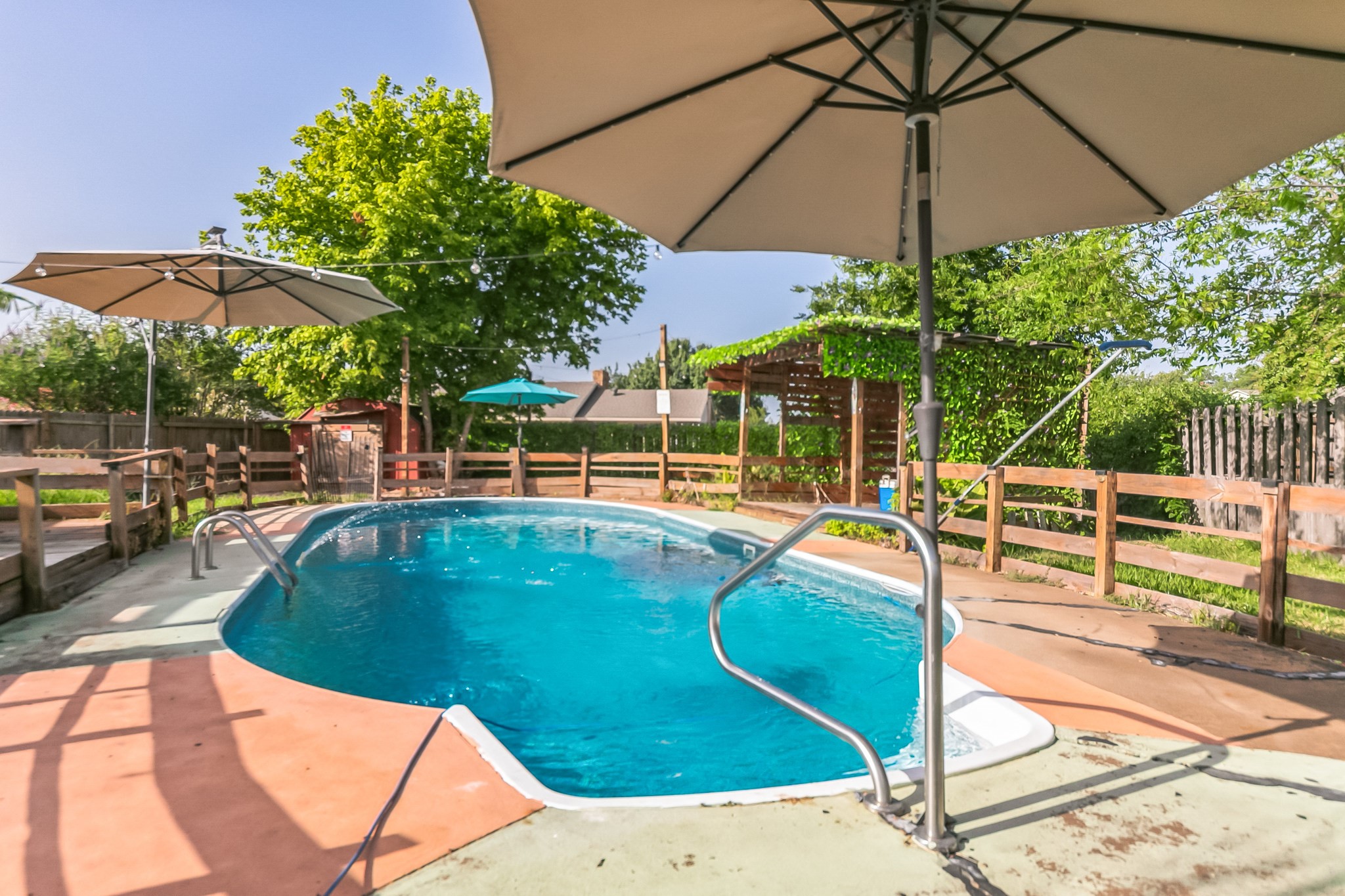 6 Broadmoor Court Bonham TX 75418