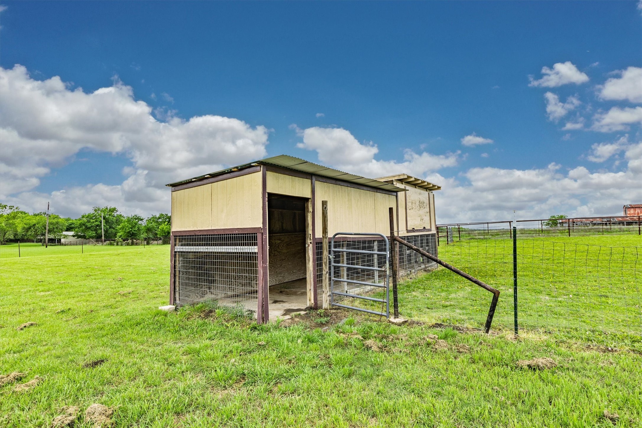 4902 County Road 2662 Royse City TX 75189