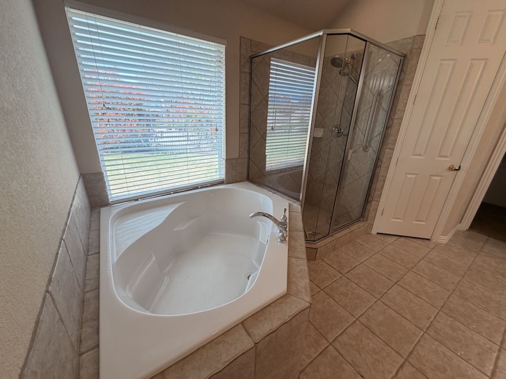 2185 Clubview Drive Rockwall TX 75087