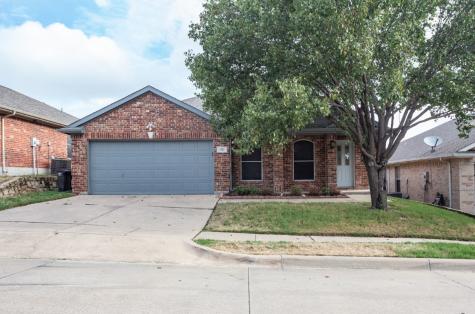 3717 Jade Street Fort Worth TX 76244