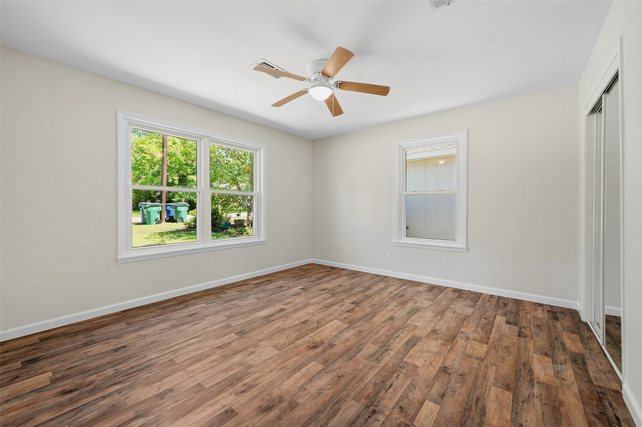 206 S Magnolia Street Pottsboro TX 75076