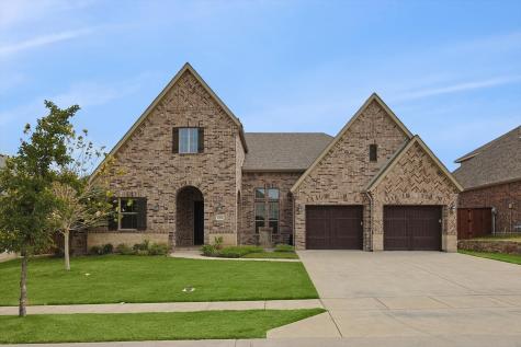 1004 Lake Hills Trail Roanoke TX 76262