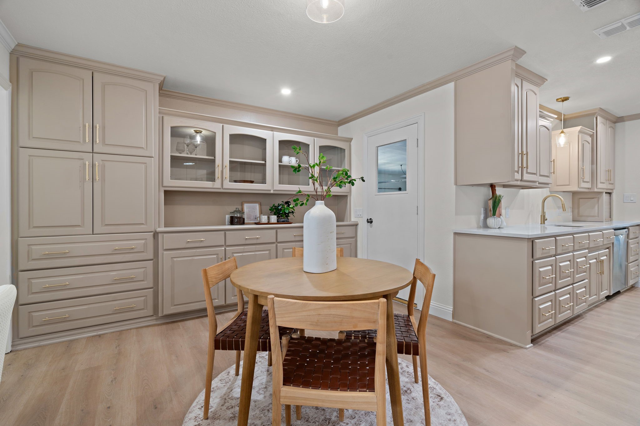 1306 Driftwood Drive Euless TX 76040