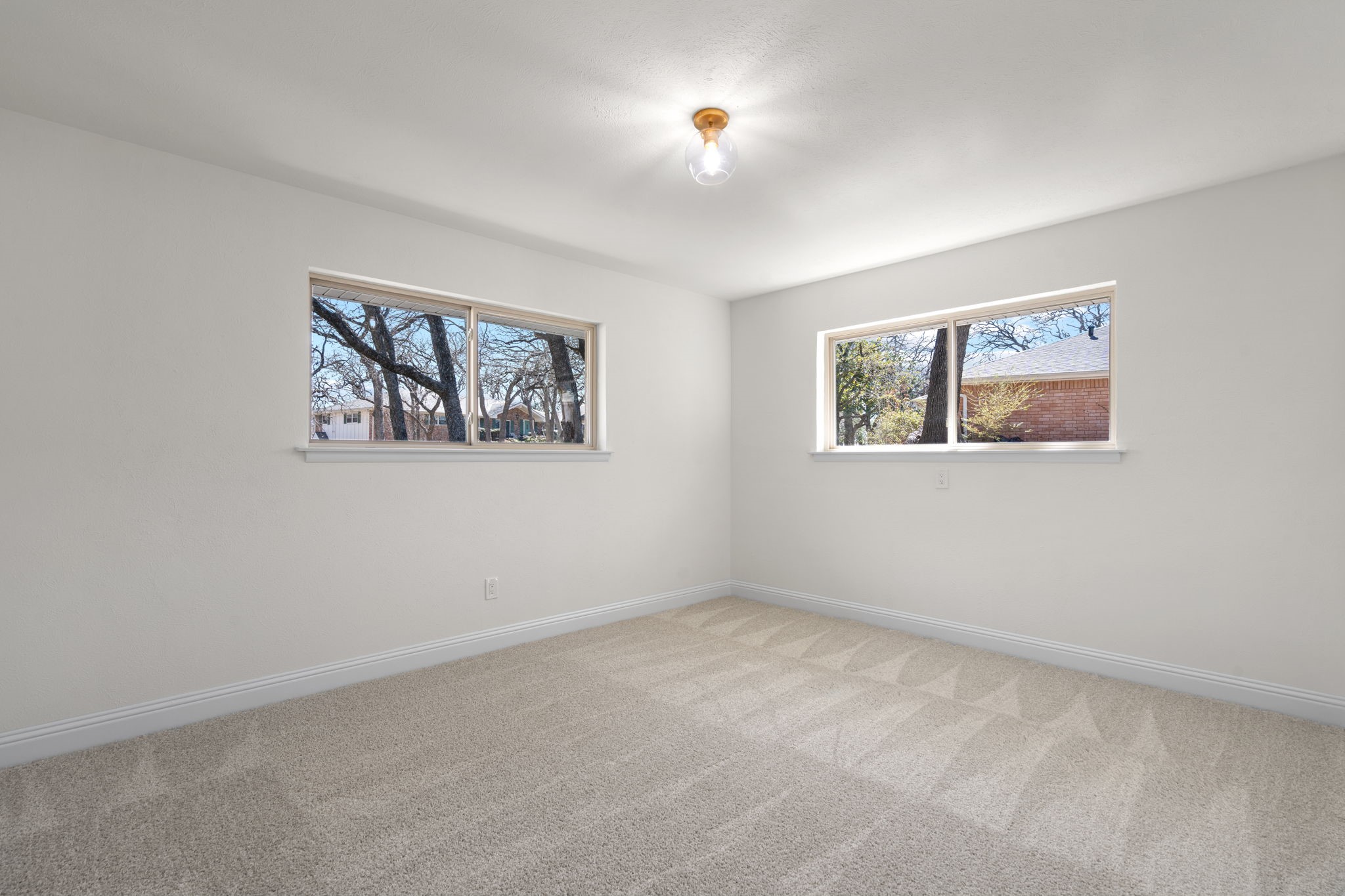 1306 Driftwood Drive Euless TX 76040