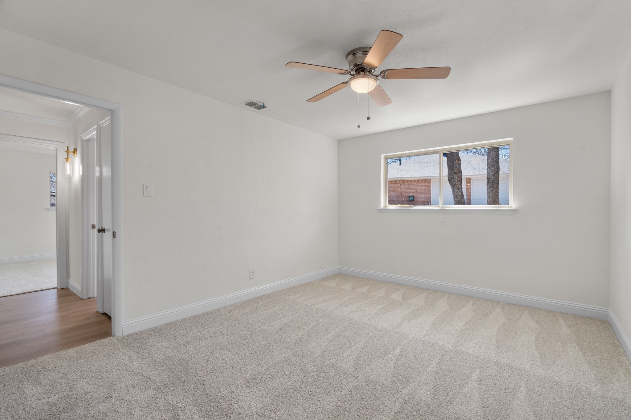 1306 Driftwood Drive Euless TX 76040