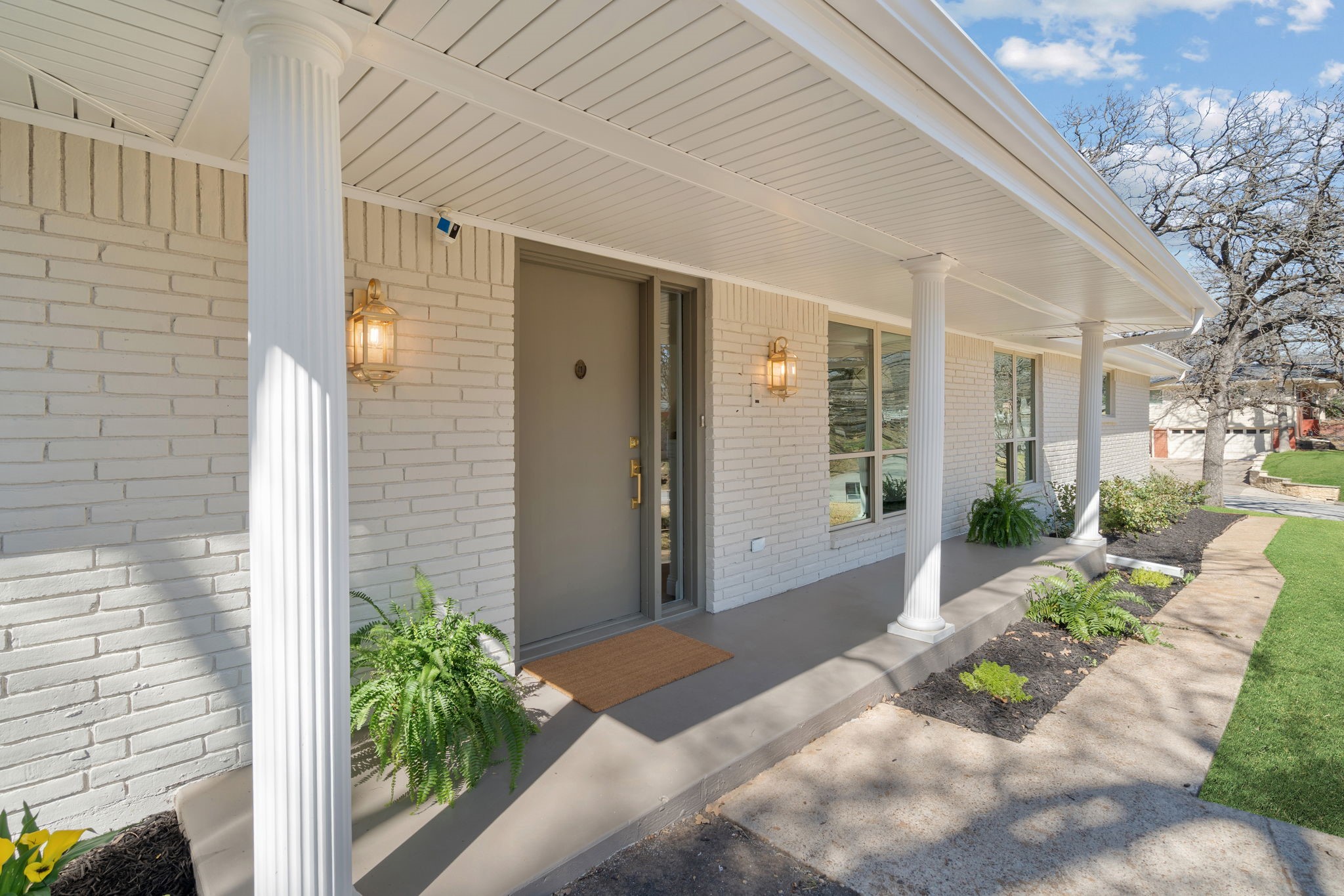 1306 Driftwood Drive Euless TX 76040