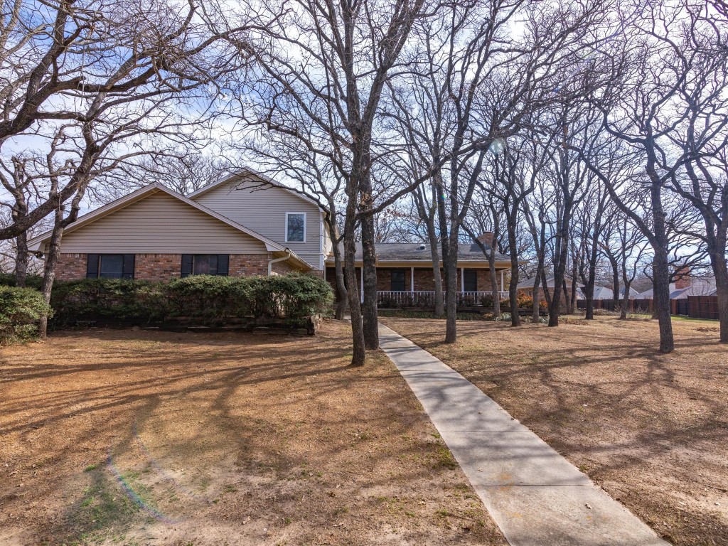 1004 Shady Oaks Drive N Bridgeport TX 76426
