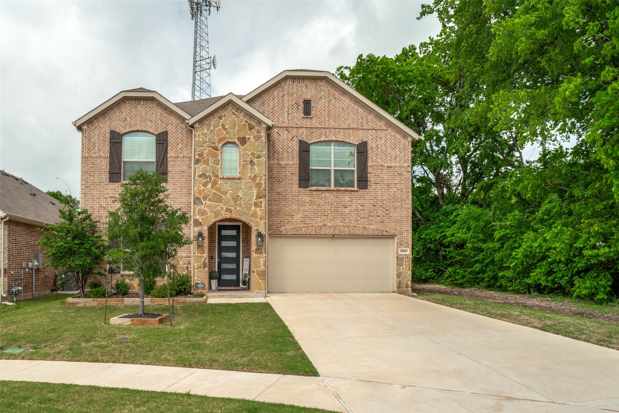 8509 Gray Squirrel Lane Mckinney TX 75071