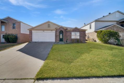 7010 Glenshire Drive Arlington TX 76002