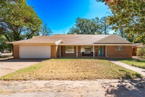 202 S Lawrence Street Roby TX 79543