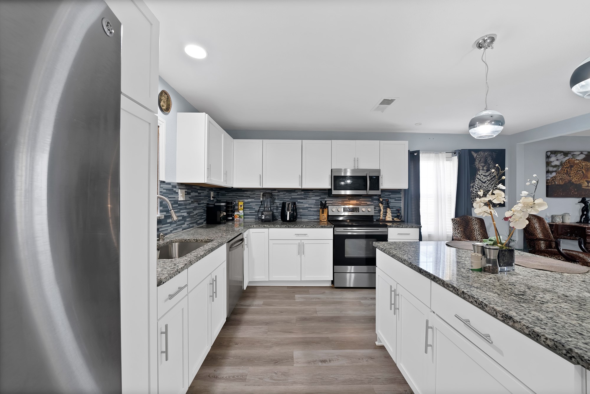 409 Roberts Avenue Irving TX 75060