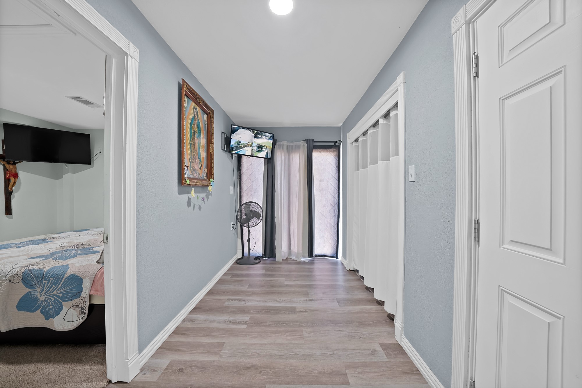 409 Roberts Avenue Irving TX 75060