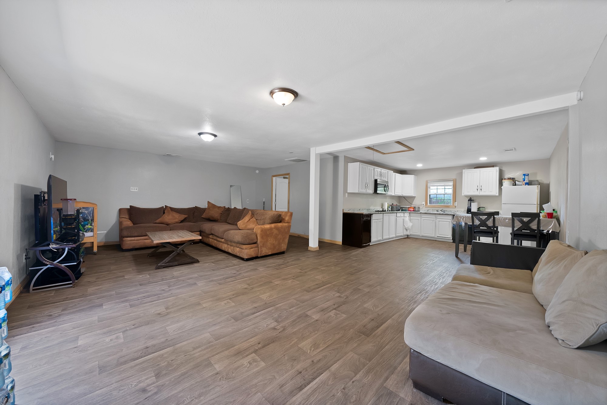 409 Roberts Avenue Irving TX 75060
