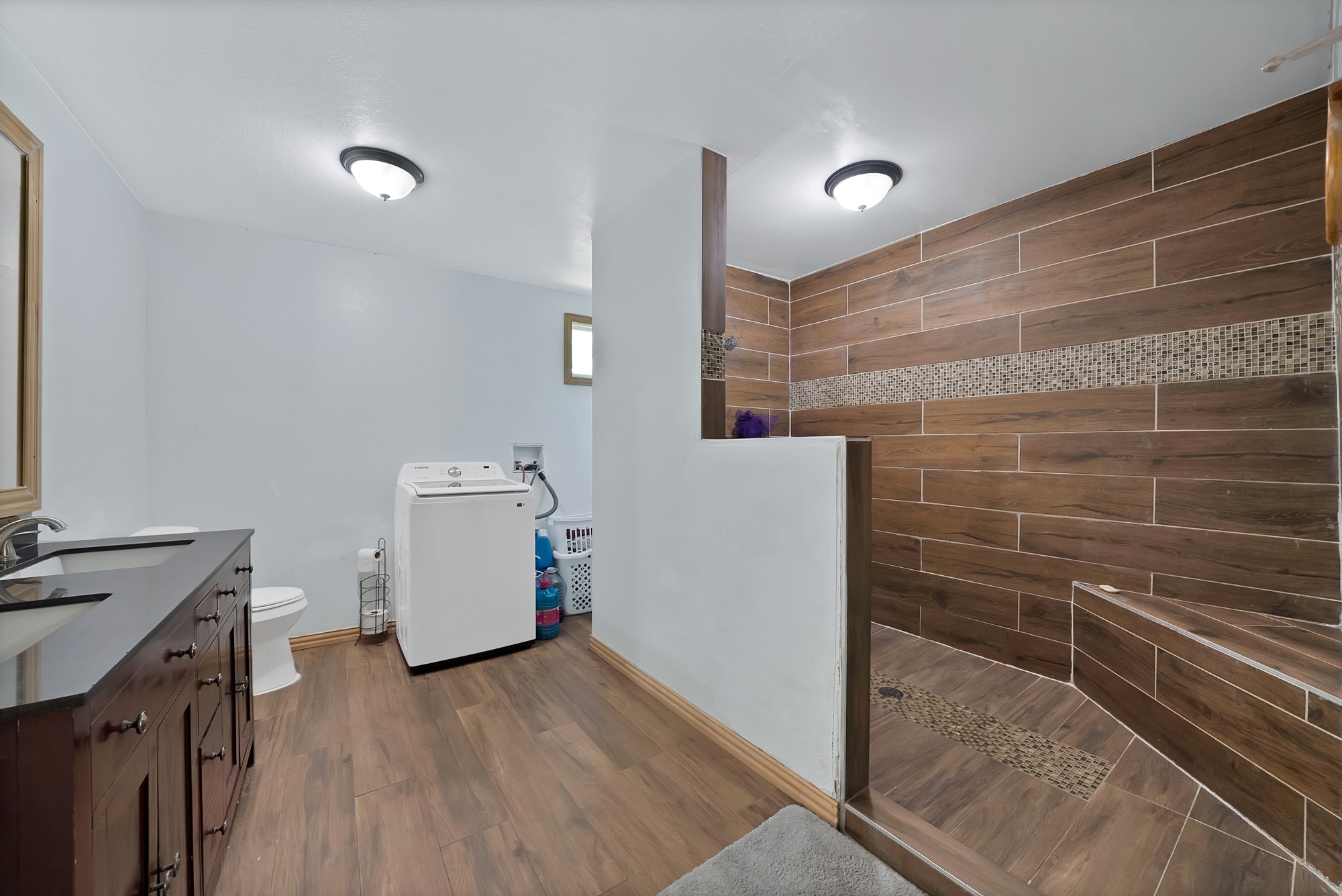 409 Roberts Avenue Irving TX 75060