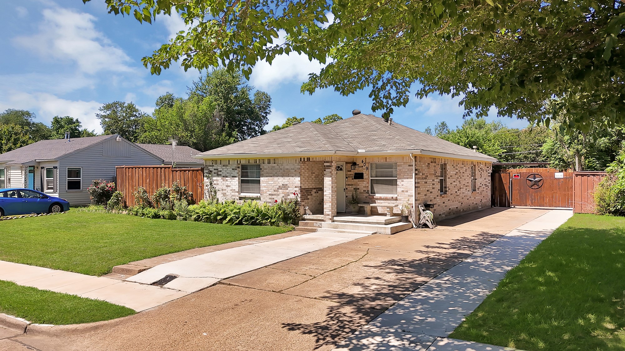 409 Roberts Avenue Irving TX 75060