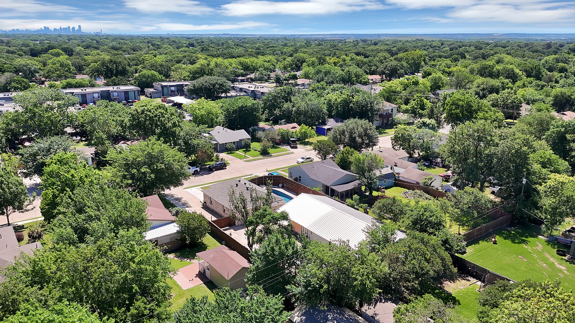 409 Roberts Avenue Irving TX 75060