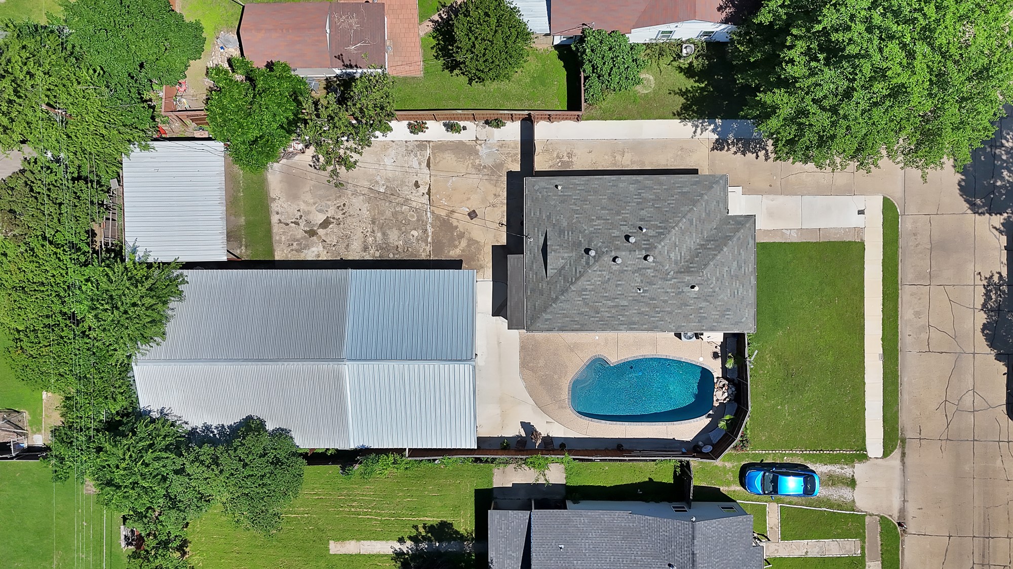 409 Roberts Avenue Irving TX 75060