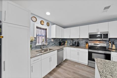 409 Roberts Avenue Irving TX 75060