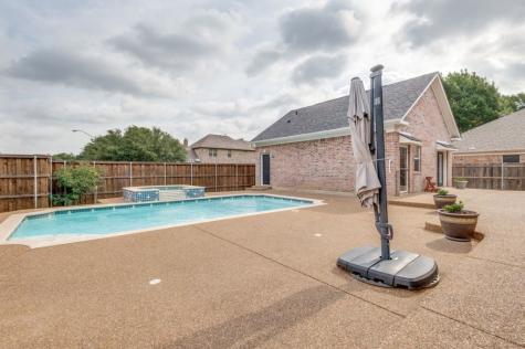 7341 Coventry Circle North Richland Hills TX 76182