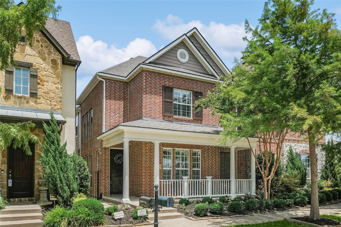2273 Longwood Drive Carrollton TX 75010